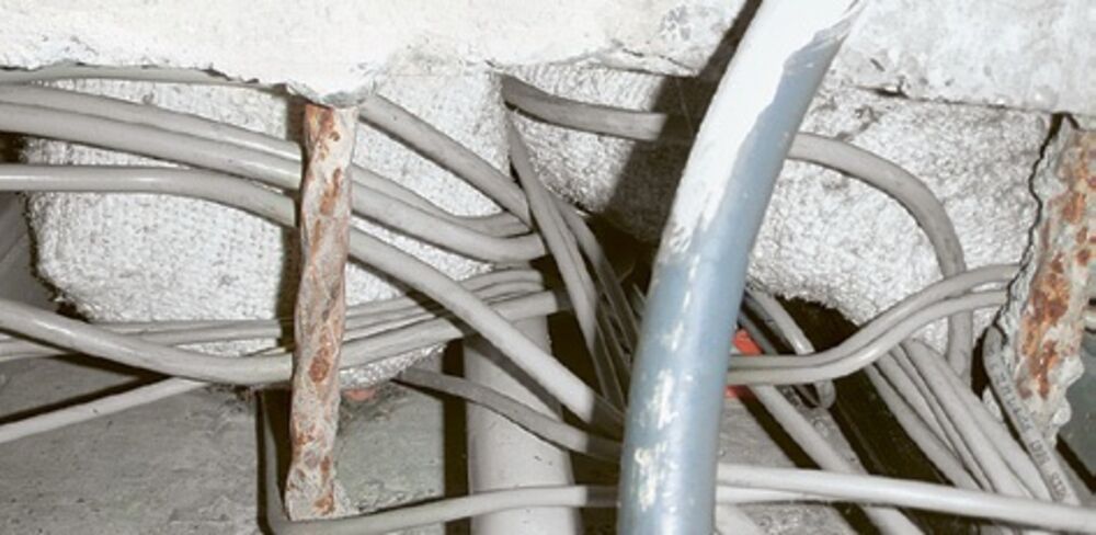 Beispiel Brandabschottung: asbesthaltige Brandschutzkissen.